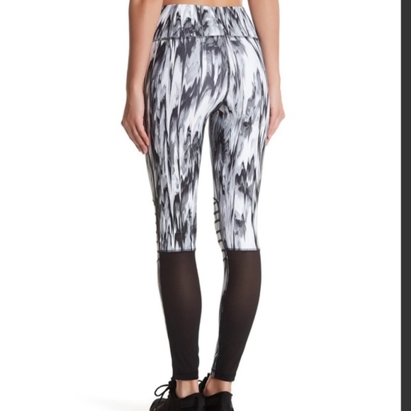 C&C California HIGH-WASIT MESH PANEL / MOTO LEGGING - Picture 2 of 10